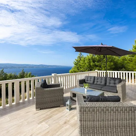 Lea With A Beautiful View And Swimming Pool Stanici