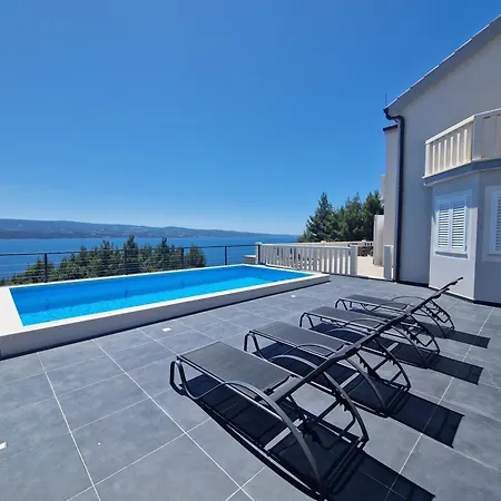 Lea With A Beautiful View And Swimming Pool * Stanici