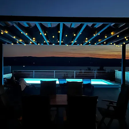 Lea With A Beautiful View And Swimming Pool Villa Stanici